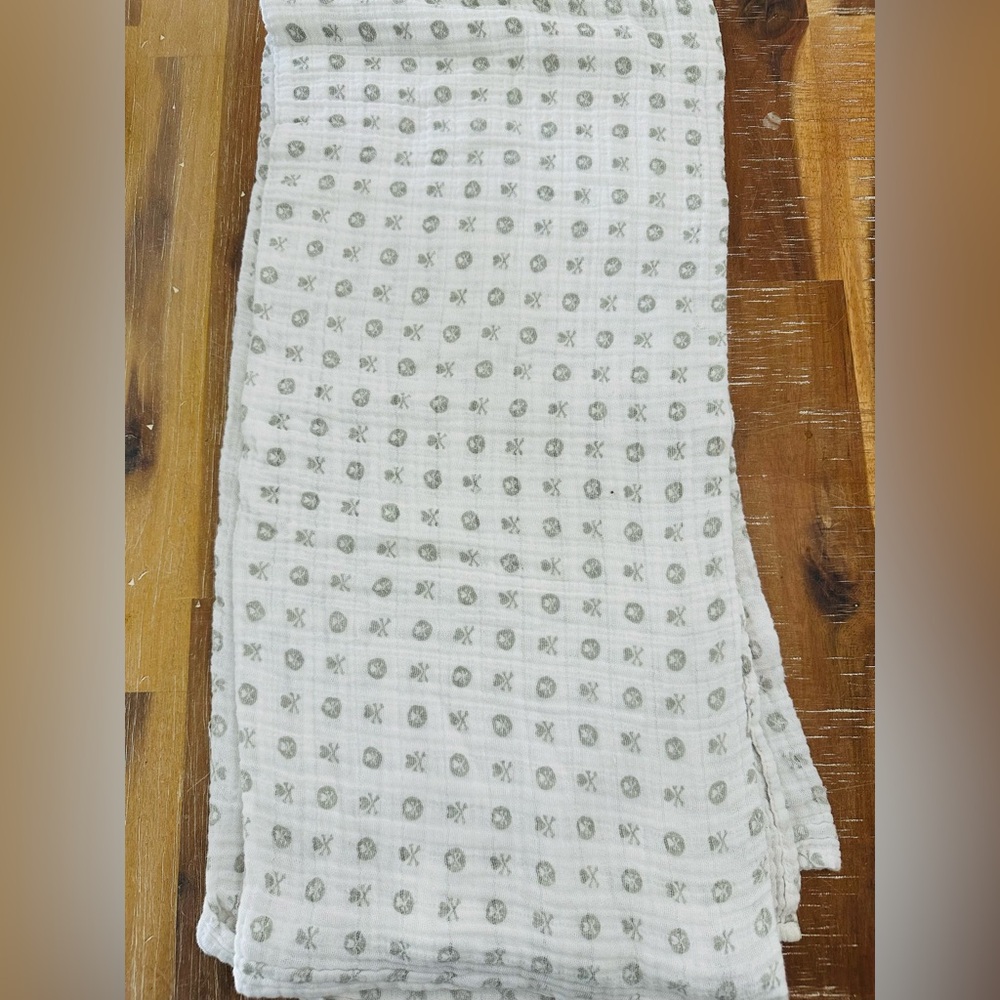 Bebe Au Lait heart muslin swaddle blanket